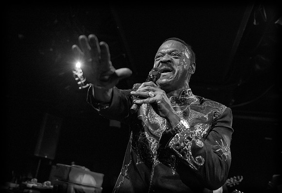 Adrian Younge presents The Delfonics LP