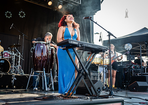 Linda EPO - NYC SummerStage - La Sonora Poncena - Stapleton Wate