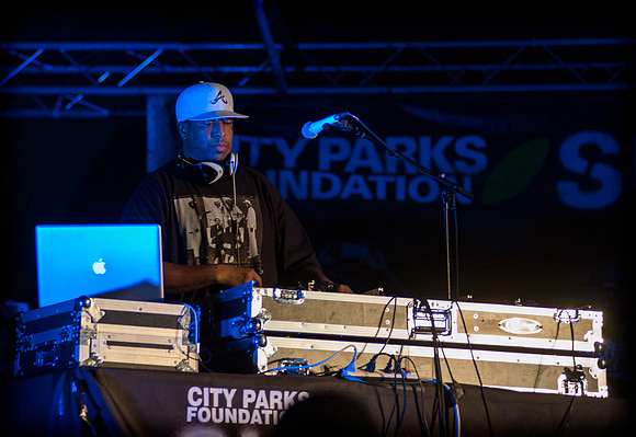 DJ Premier - DJ Premier vs Pete Rock - East River Park - NYC - 2