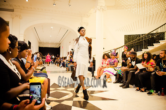 LadieCLOTH - Harlem Fashion Week - Spring Summer 2018 - Museum of the City of NY - NYC - 2017