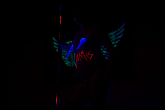 Lily Stitches - Glow Burlesque - RBar - NYC - 2013