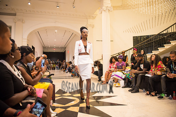 LadieCLOTH - Harlem Fashion Week - Spring Summer 2018 - Museum o