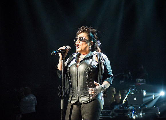 Lisa Lisa - Freestyle & Old School Extravaganza - Radio City Music Hall - NYC - 2017