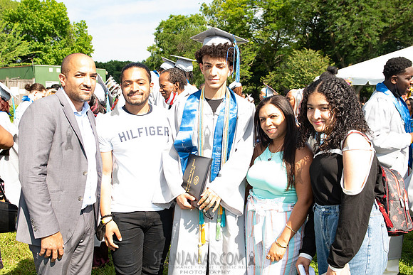 Humanitieis IV Graduation - Queens Botanical Garden - NYC - 2022