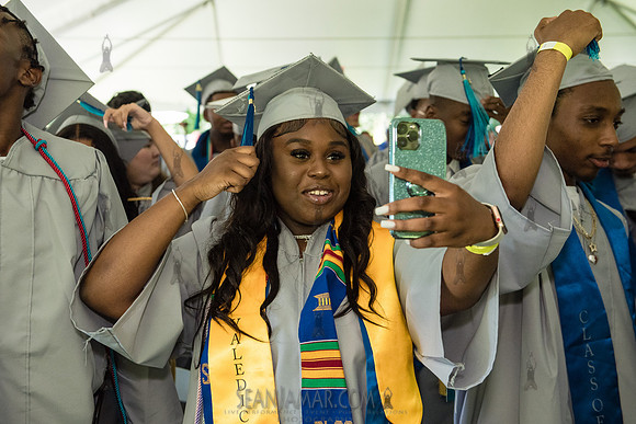 Humanitieis IV Graduation - Queens Botanical Garden - NYC - 2022