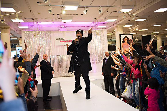 Mack Wilds - Macy's Herald Square - NYC - 2014