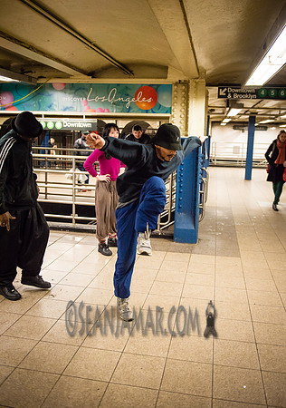 Float Masters - Union Square Subway Station - NYC - 2017