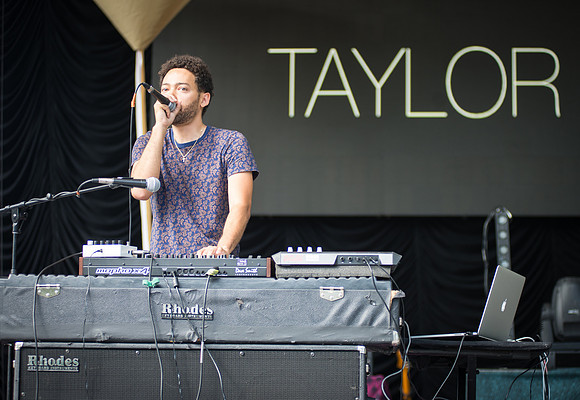 Taylor McFerrin - Rumsy Playfield - NYC - 2015