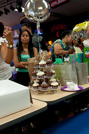 Nayla 1st BDay @Chuck E. Cheese