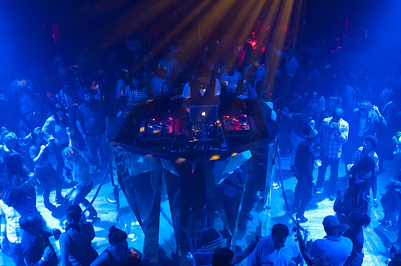 Q-Tip Offline - Irving Plaza