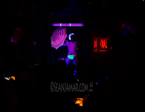 Minnie d'Moocha - Glow Burlesque - Hells Kitchen Lounge - Newark NJ - 2016