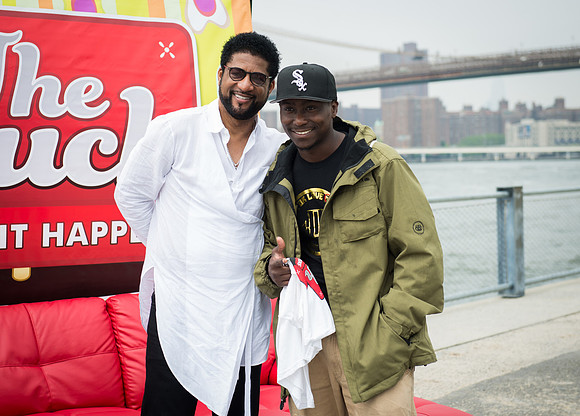 The Couch - Brooklyn Bridge Park Pier 1 - BK USA - 2015