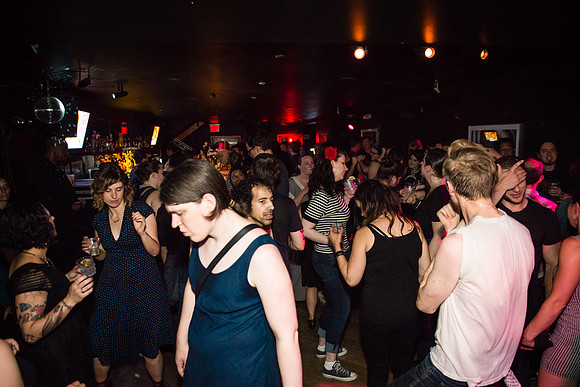 Oscillate Wildly - Le Poisson Rouge - NYC - 2015