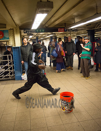 Float Masters - Union Square Subway Station - NYC - 2017