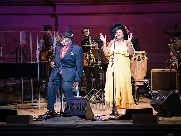Taj & Deva Mahal - Tribute to Aretha Franklin - Carnegie Hall - NYC - 2017