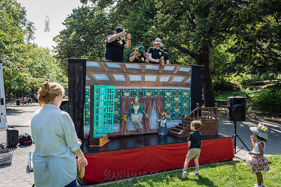 CPF Puppet Mobile - Cinderella Samba - Marcus Garvey Park - NYC
