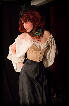 Hazel Honeysuckle - NY Pinup Club - December Burlesque