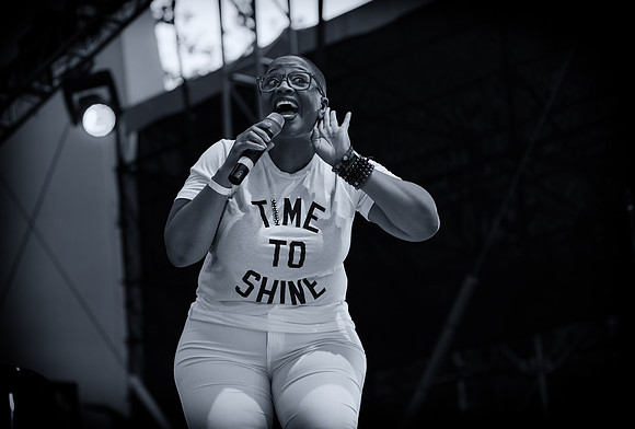Avery Sunshine - Damrosch Park Bandshell Lincoln Center - NYC - 2014