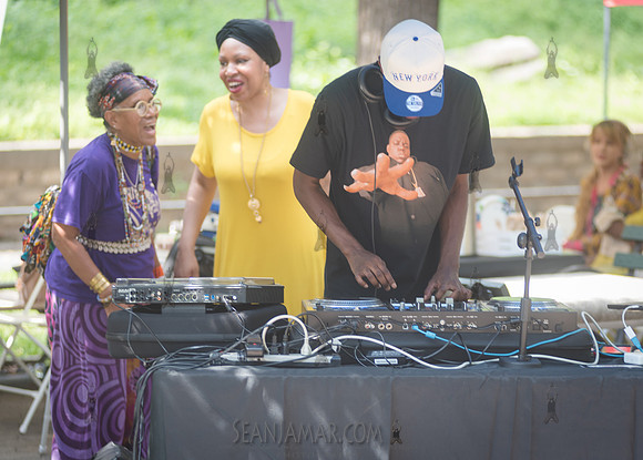 Endea Owens Community Cookout - Marcus Garvey Park - NYC - 2025