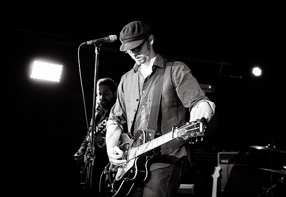 Hollis Brown - Mercury Lounge - NYC - 2015