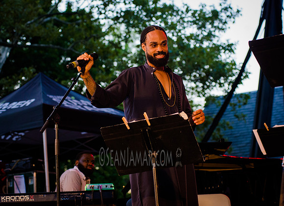 Igmar Thomas & The Revive Band f/ Bilal - Rumsey Playfield - Central Park NYC - 2016