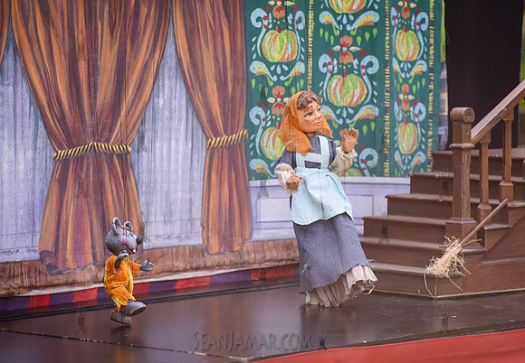 CPF Puppet Mobile - Cinderella Samba - Marcus Garvey Park - NYC