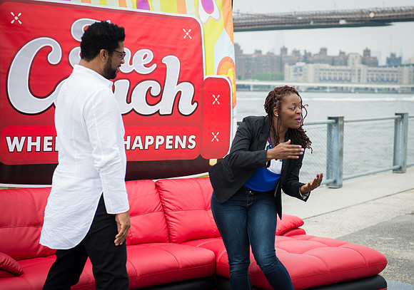 The Couch - Brooklyn Bridge Park Pier 1 - BK USA - 2015