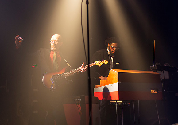 Adrian Younge & Venice Dawn f/ Ghostface Killah - Gramercy Theat