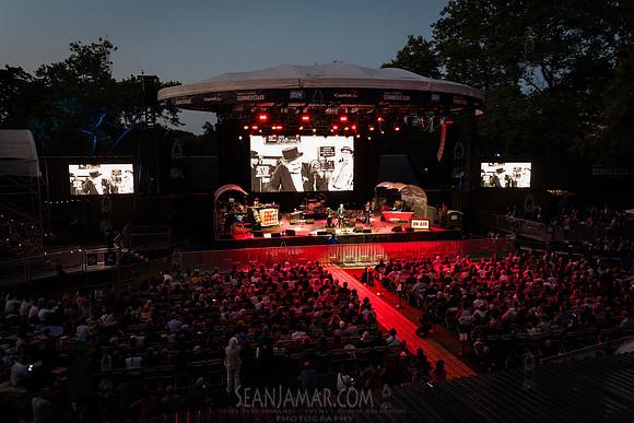 Brook Gladstone & Micah Loewinger - CPF SummerStage - WNYC & Fri
