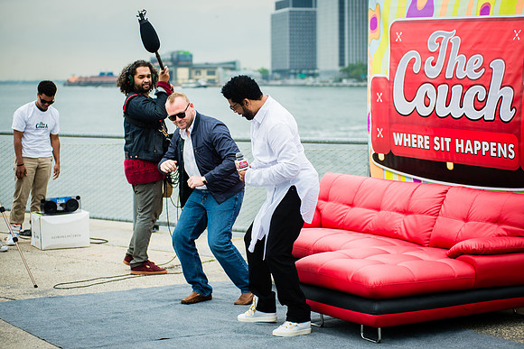 The Couch - Brooklyn Bridge Park Pier 1 - BK USA - 2015