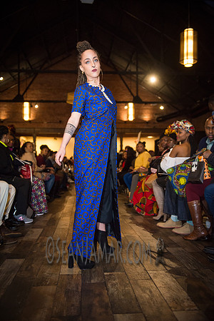 MIDGETgirafe - Ankara Bazaar - 26 Bridge St - BK USA - 2017