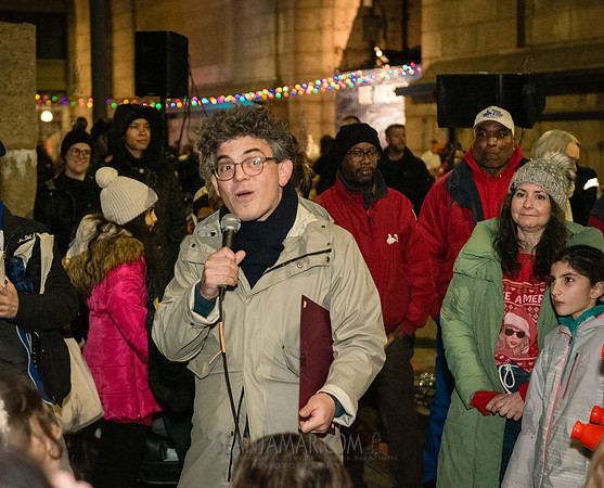 DID Christmas Tree Lighting - Dumbo Archway - NYC - 2024