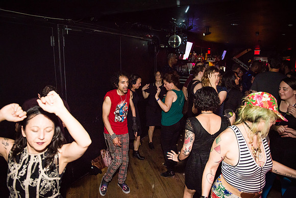 Oscillate Wildly - Le Poisson Rouge - NYC - 2015