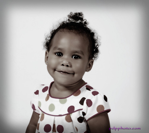 FAMILY PORTRAITURE FOR ALL OCCASIONS