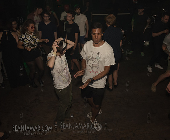 2019-07-07 Oscillate Wildly - St Vitus - NYC-5.jpg