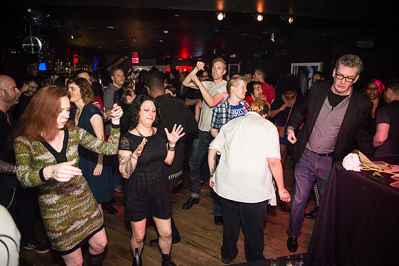 Oscillate Wildly - Le Poisson Rouge - NYC - 2015