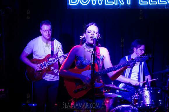 Elle Galvin - Mondo NYC - Bowery Electric - NYC - 2024