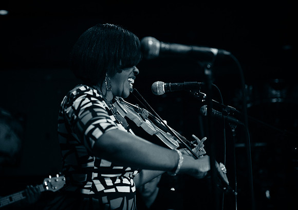Charisa The Violin Diva - Soul Factory - BB Kings - NYC - May 2015