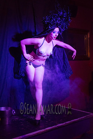 Brick City Burlesque - Hells Kitchen Lounge - Newark NJ - 2018