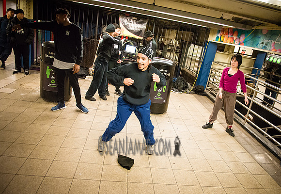 Float Masters - Union Square Subway Station - NYC - 2017