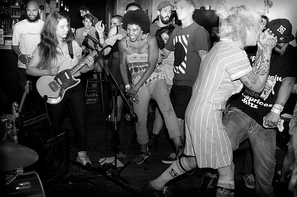 Photodope - Broomies - BK USA - 2012