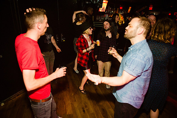 Oscillate Wildly - Le Poisson Rouge - NYC - 2015