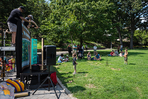 CPF Puppet Mobile - Cinderella Samba - Marcus Garvey Park - NYC