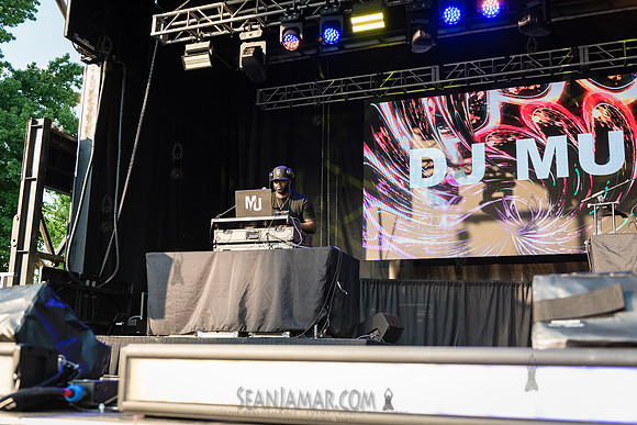 DJ MU - CPF SummerStage - Chuck Chillout 40th Radio Anniv - Crot
