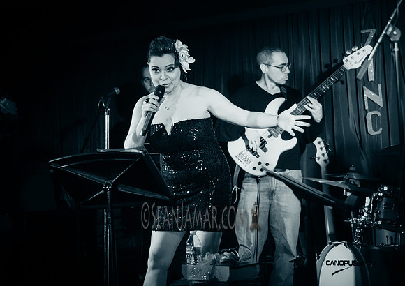 Monika Oliveira - Zinc Bar - NYC - 2016