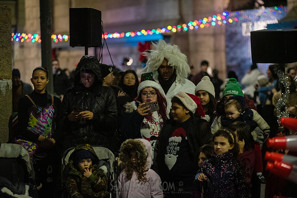 DID Christmas Tree Lighting - Dumbo Archway - NYC - 2024