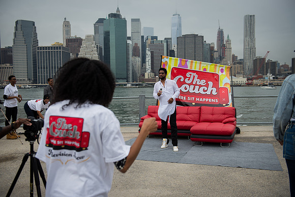 The Couch - Brooklyn Bridge Park Pier 1 - BK USA - 2015