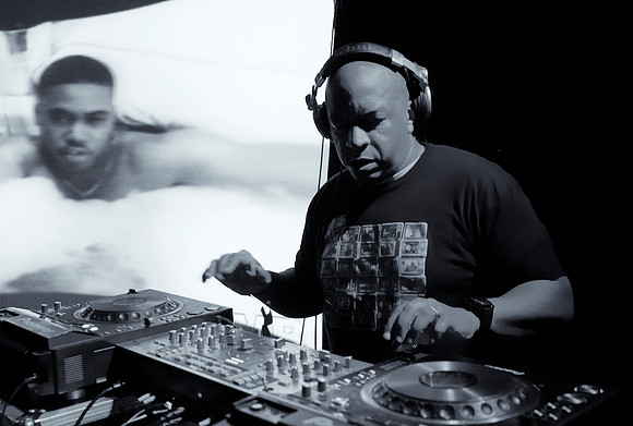 Salute The DJ