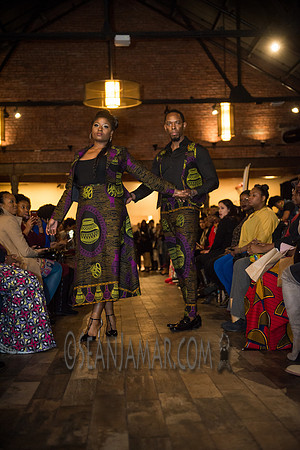 MIDGETgirafe - Ankara Bazaar - 26 Bridge St - BK USA - 2017