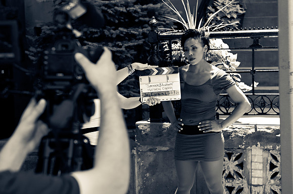 Kyra Little Da Costa Re-creating the Rosie Perez dance scene!